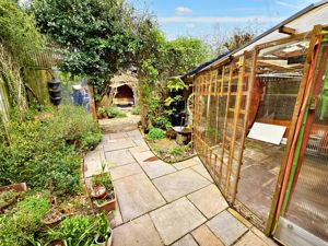 Garden walkway/workshop space- click for photo gallery